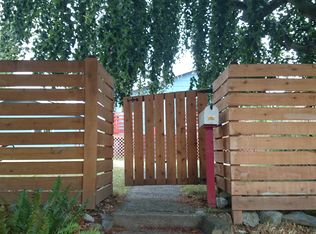 725 N 75th St, Seattle, WA 98103