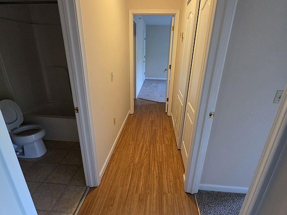 3rd image of 2301 Anderson Rd #7