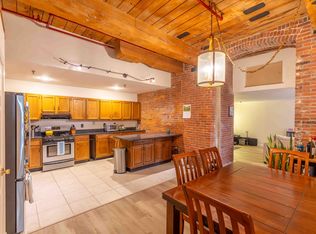 470 Silver St APT 111, Manchester, NH 03103