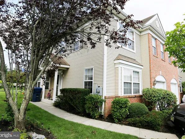 295 Fountayne Ln, Lawrence Township, NJ 08648