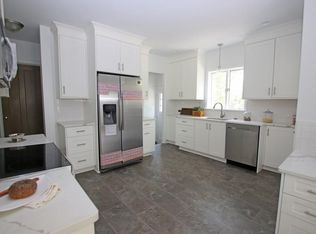 110 Pelham Rd, Rochester, NY 14610