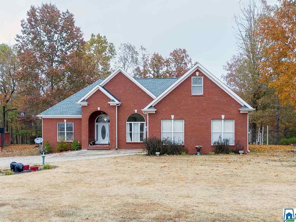 1st image of 2407 Hemlock Dr
