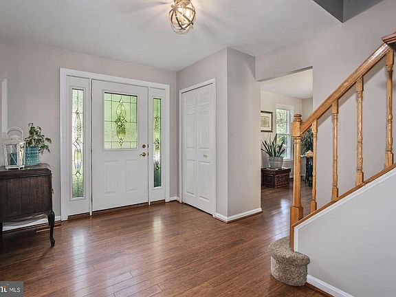2nd image of 15099 Stillfield Pl