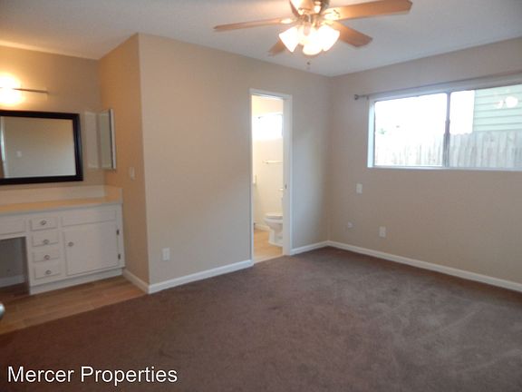 5th image of 3662 32nd St APT 3