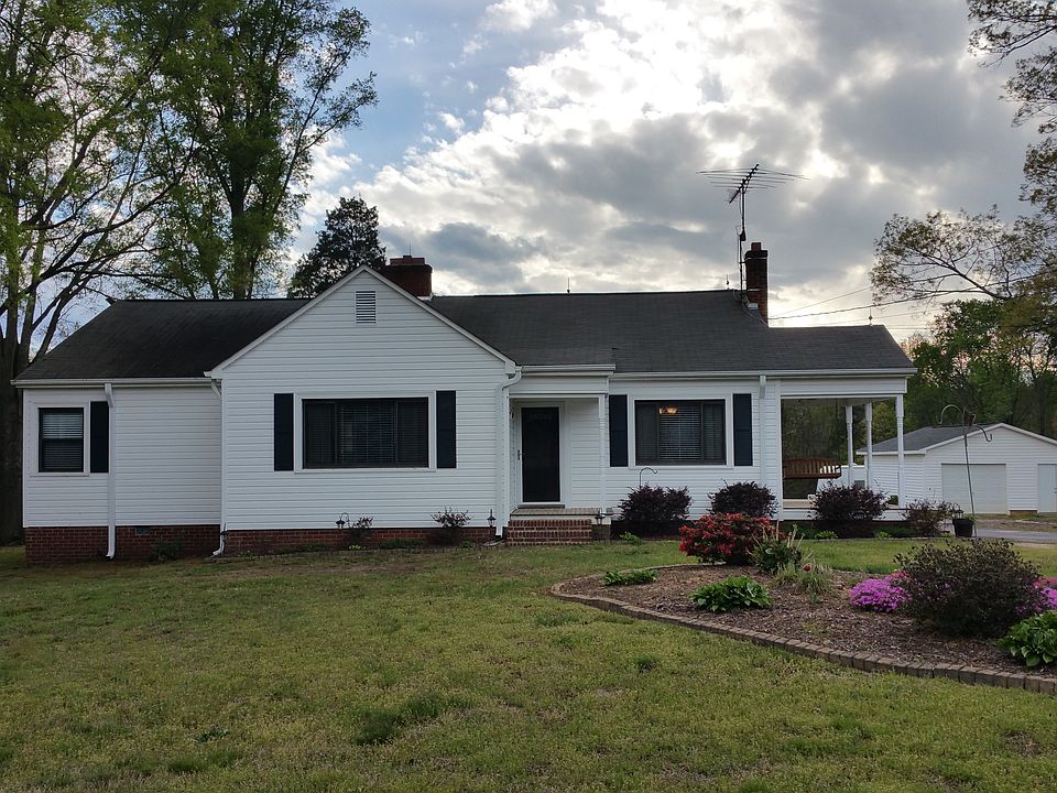 1st image of 4707 Rainbow Dr