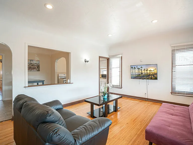358 Orange Ave #360 — Photo 6