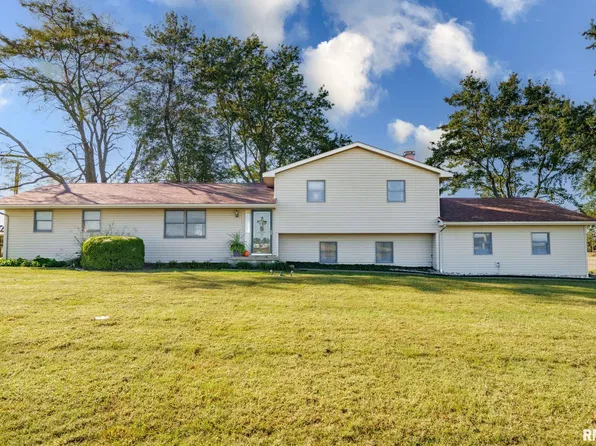 16365 Caplinger Pond Rd, Marion, IL 62959