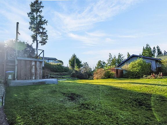 4th image of 1148 & 1156 Helen Rd