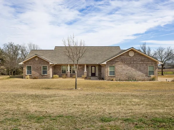 225 Private Road 897, Stephenville, TX 76401