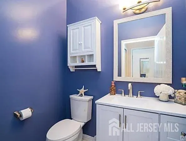 704 Dahlia Cir — Photo 13