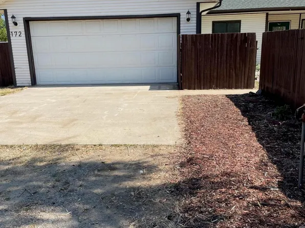 172 Cherry Ln, Moyie Springs, ID 83845