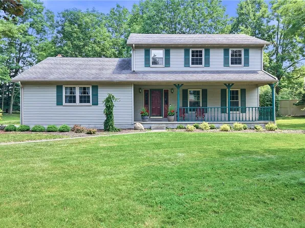 7645 Locust Ln, Poland, OH 44514