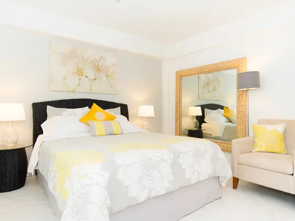 235 Liliuokalani Ave APT 330, Honolulu, HI 96815