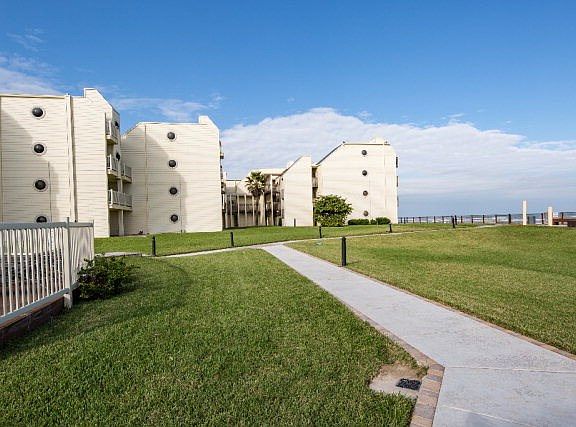 2nd image of 6300 Padre Blvd #375/377