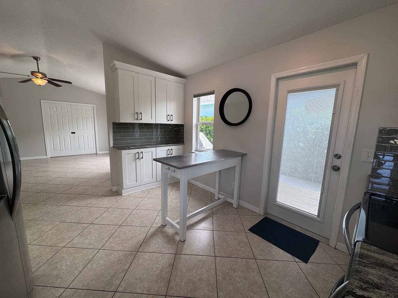 2 bed, 1500 sqft, $3,600 — Photo 4