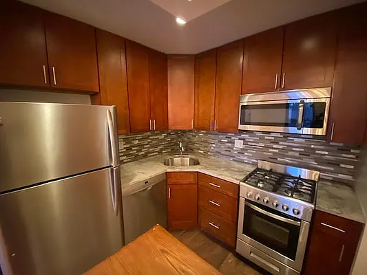 Rented by Compass | media 15