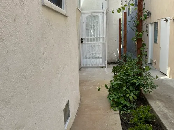 234B Bachloret La Peer Drive North N, Beverly Hills, CA 90211
