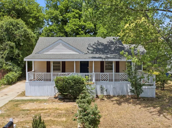 2716 Knowles St, Raleigh, NC 27603