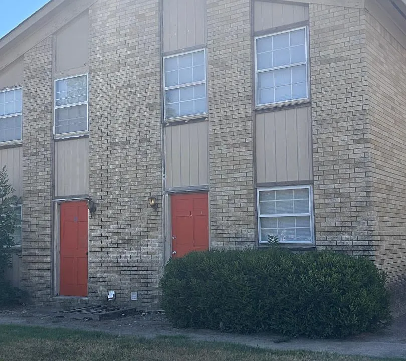 3009 Fairview Dr