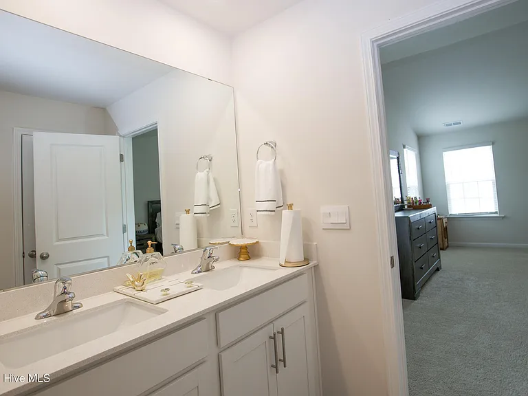 1179 Misty Creek Dr — Photo 57