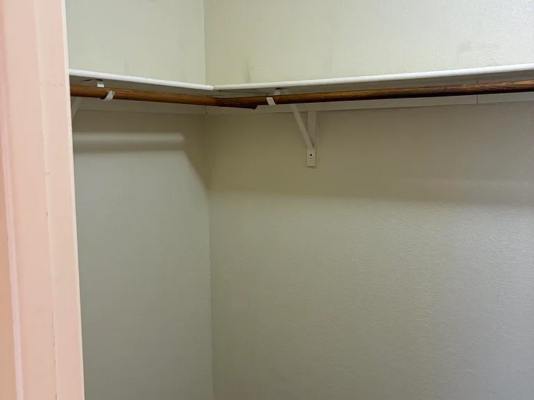1074 N Saguaro St — Photo 12