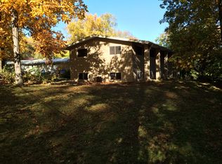 3015 Elm Ln, Middleton, WI 53562