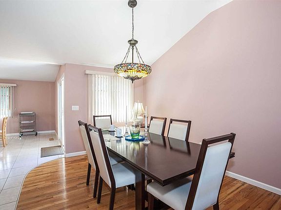 4th image of 64 Lebrun St