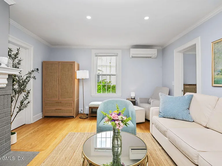 41 Ridge St #1 — Photo 11
