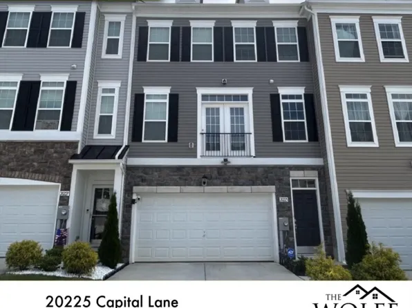 20225 Capital Ln, Hagerstown, MD 21742