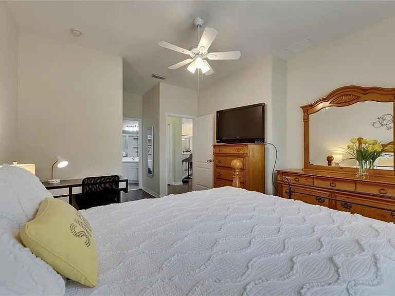 2068 Sifield Greens Way — Photo 27