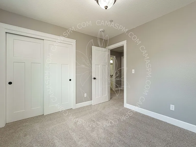 620 NW Ivy St — Photo 27