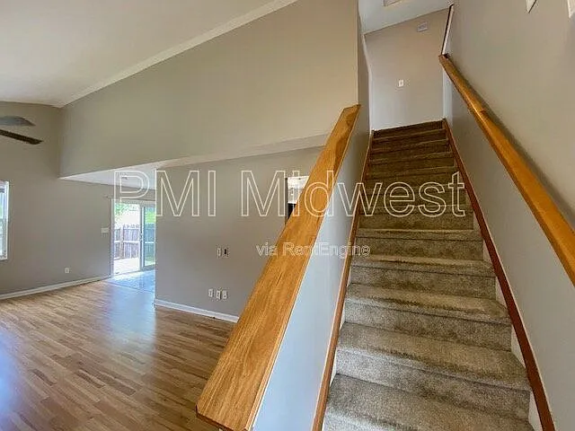 112 Gazebo Dr — Photo 16