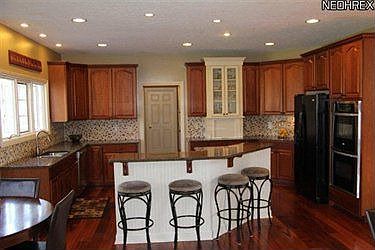 4th image of 7948 Windridge Dr