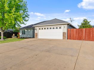 8414 Atlantic Ave, White City, OR 97503