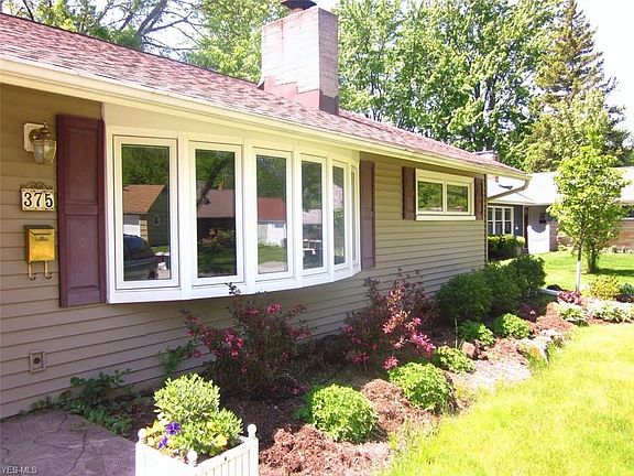 2nd image of 375 Pattie Dr