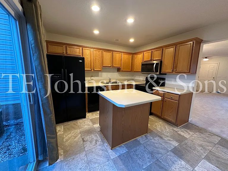 2544 Halle Ann Cir — Photo 7