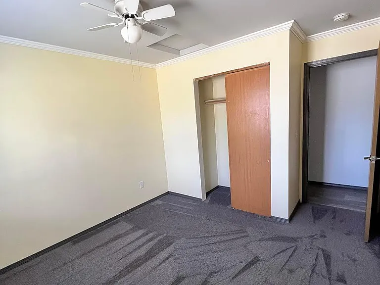 952 W Sheridan Ave — Photo 15