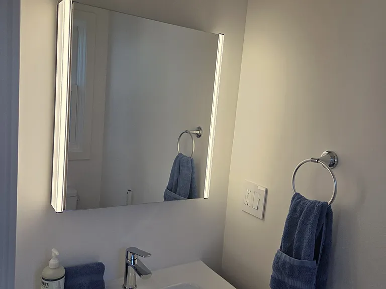 2161 N Valley St #B — Photo 16