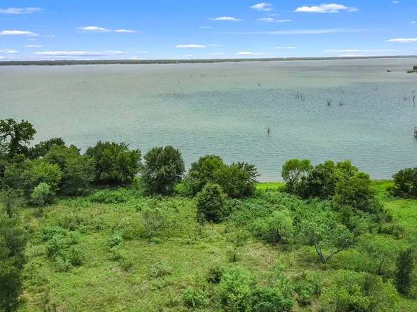 58 Stillwater Shores Dr, Corsicana, TX 75109