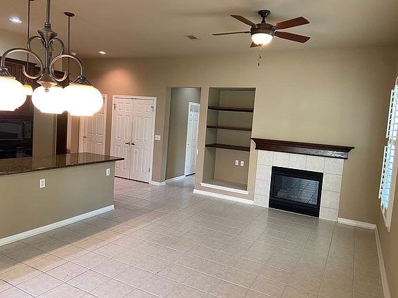 4th image of 196 Whispering Wind Dr