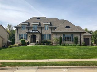 1429 Tulip Tree Ln, West Des Moines, IA 50266