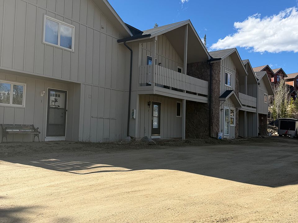1st image of 155 Van Anderson Dr #3