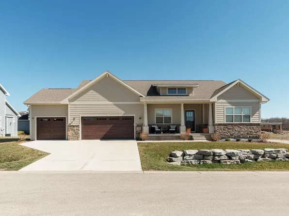 4962 Silo Prairie Drive, Waunakee, WI 53597