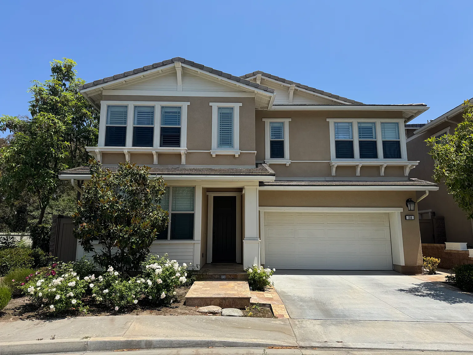 4 bed, 2628 sqft, $7,000 — Photo 1