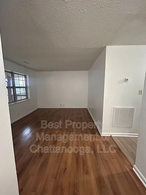 2 bed, 1.0 bath, 850 sqft, $1,150 — Photo 4