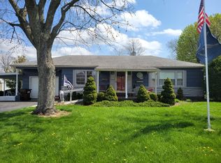 103 Deborah Dr, Aurora, IN 47001