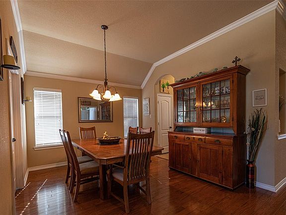 5th image of 15309 Duck Creek Ct