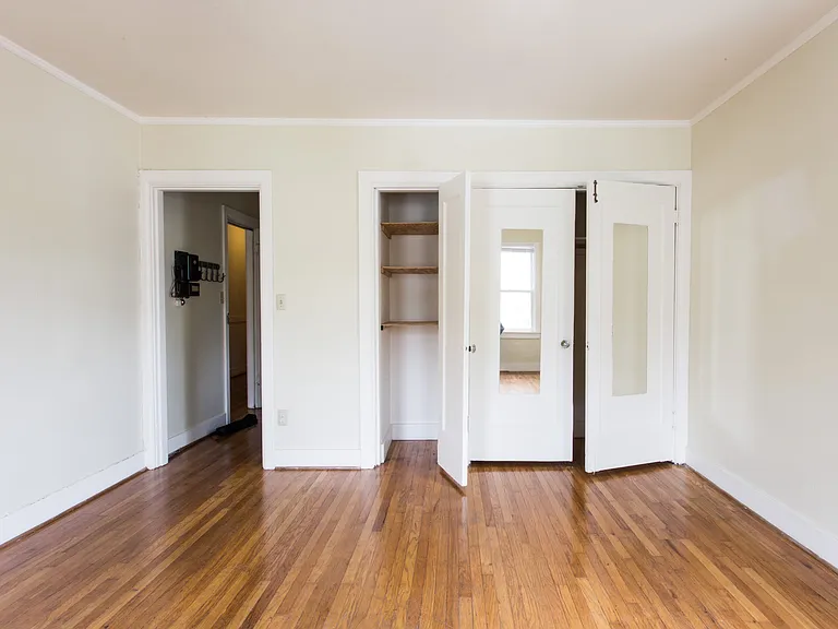 2102 SE 12th Ave #12 — Photo 5