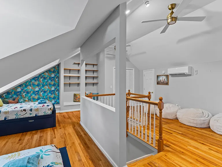 146 Broad St #B — Photo 33