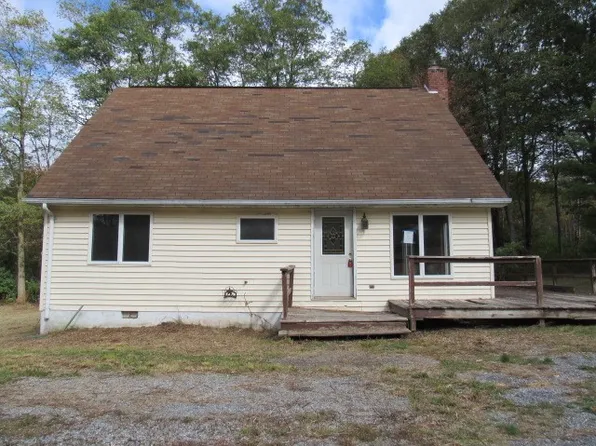 547 Blue Knob Rd, Portage, PA 15946